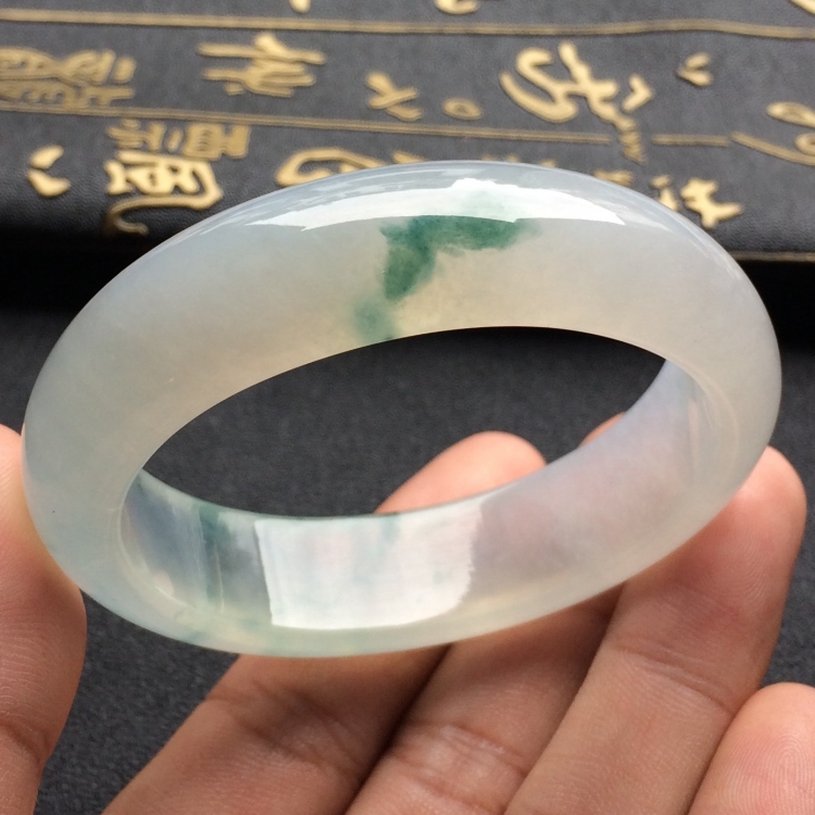 （超值推荐）冰种飘花贵妃手镯（55.1mm-49.2mm）