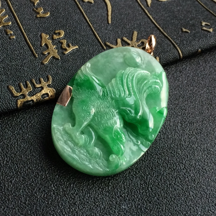 (超值推荐)糯冰种飘翠大展宏图挂件