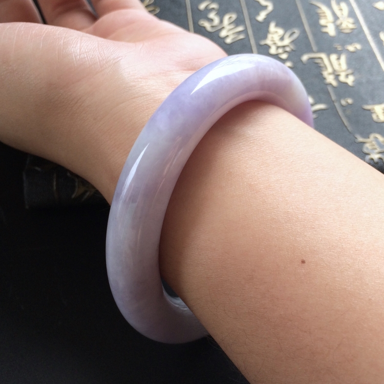 (超值推荐)糯冰种紫罗兰圆条手镯(56.4mm)