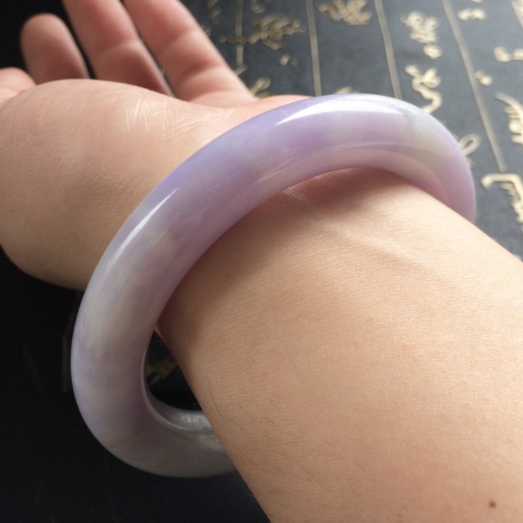 (超值推荐)糯冰种紫罗兰圆条手镯(56.8mm)