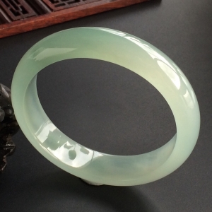 (超值推荐)冰种晴水手镯(57.1mm)