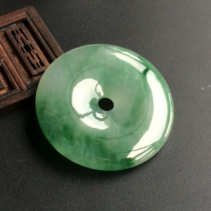 (超值推荐)糯冰种飘花平安扣挂件