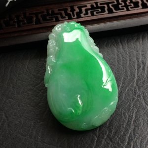 （超值推荐）糯冰种翠色福瓜挂件