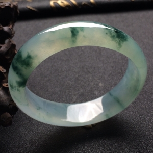 （超值推荐）冰种飘花贵妃镯（58mm-48.6mm）