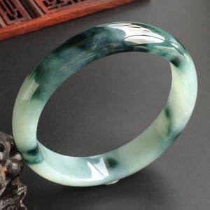 (超值推荐)糯冰种飘花手镯(59.3mm)