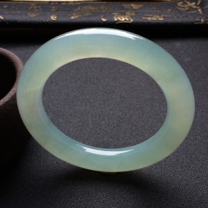 （超值推荐）冰种晴水圆条手镯（58.2mm）