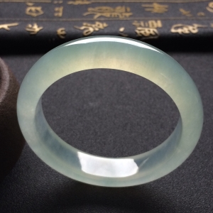 （超值推荐）冰种晴水手镯（54.9mm）