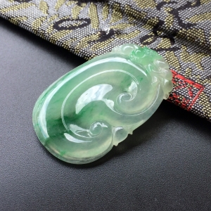 (超值推荐)糯冰种飘翠如意挂件