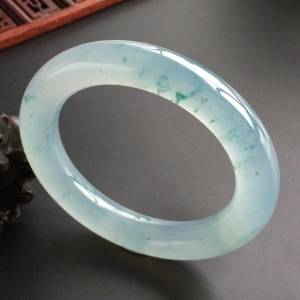 (超值推荐)冰种飘花圆条手镯(54.8mm)
