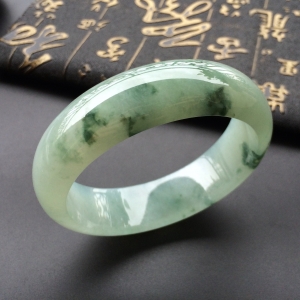 (超值推荐)糯冰种飘花手镯(57.8mm)
