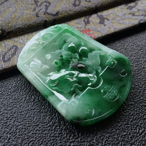 (超值推荐)糯冰种廯加绿年年有余挂件