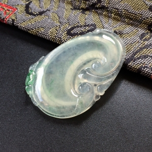 (超值推荐)冰种略飘翠如意挂件