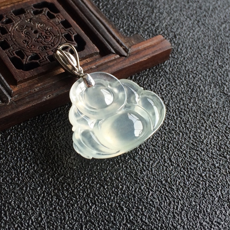 (超值推荐)冰种淡晴水玉佛挂件