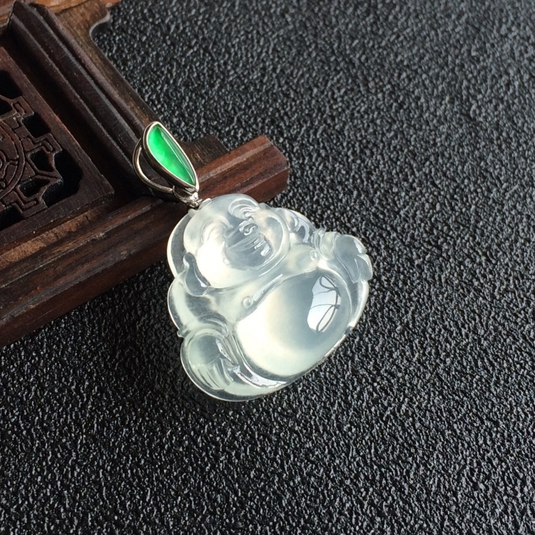 (超值推荐)冰种淡晴水玉佛挂件