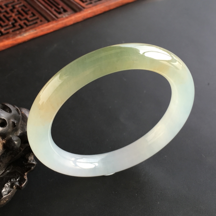 (超值推荐)冰种晴水黄翡圆条手镯(53.8mm)