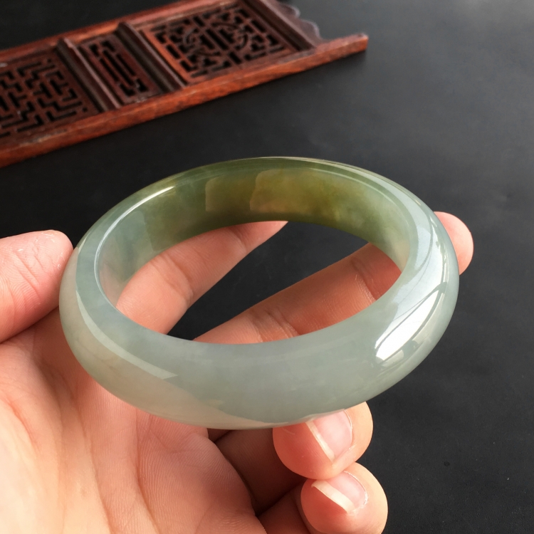 (超值推荐)糯冰种晴水褐黄翡手镯(57.5mm)