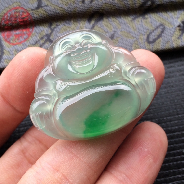 (超值推荐)冰种飘翠玉佛挂件