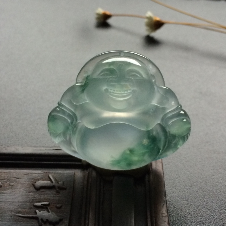 （超值推荐）冰种飘花玉佛挂件