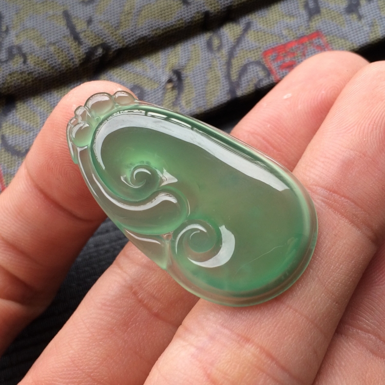 (超值推荐)冰种晴水如意挂件