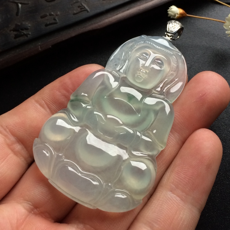 （超值推荐）冰种略飘花观音挂件（金扣）