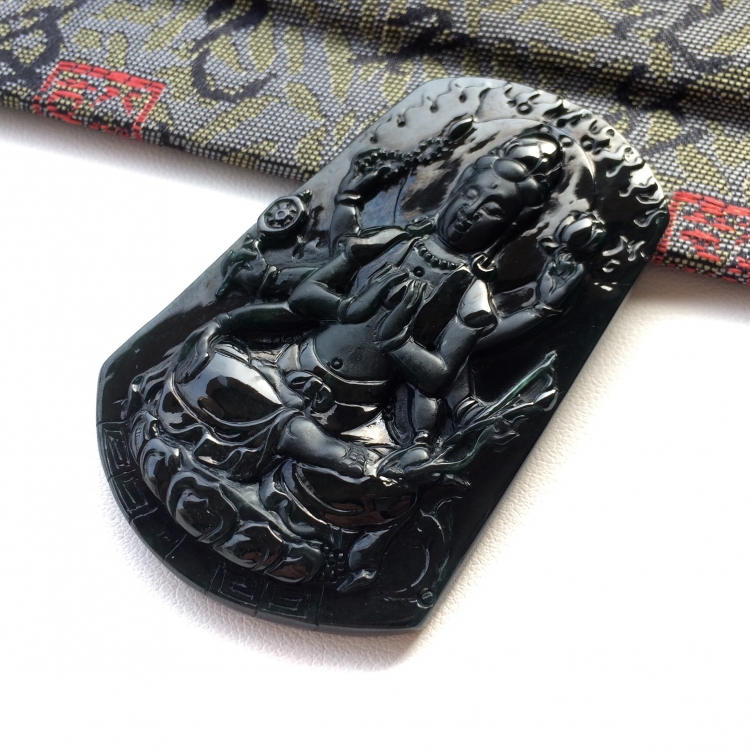 (超值推荐)冰种墨翠千手观音挂件