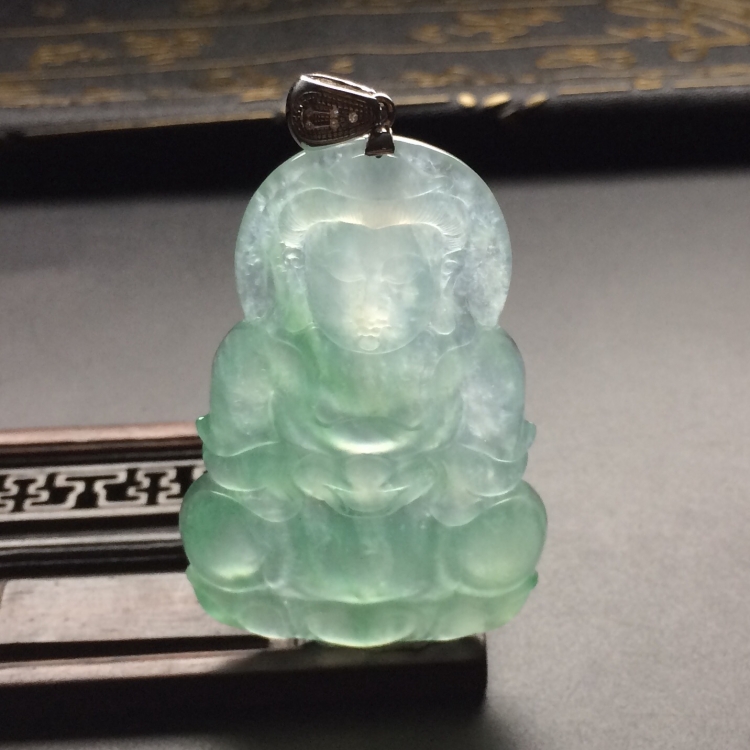 （超值推荐）冰种晴水观音挂件（金扣）