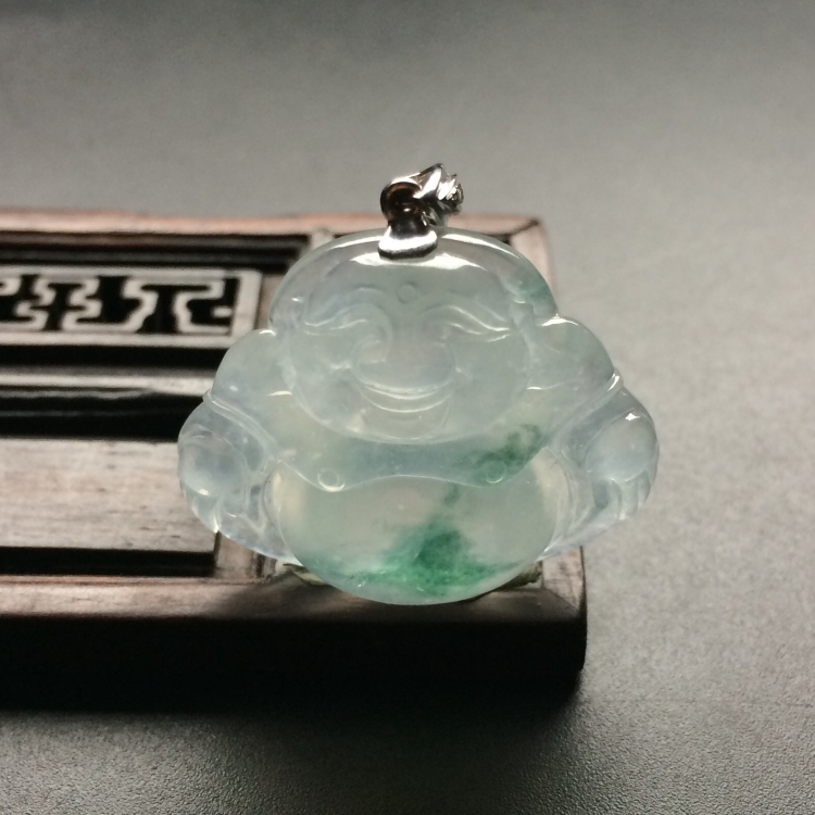 （超值推荐）冰种飘花玉佛挂件（金扣）