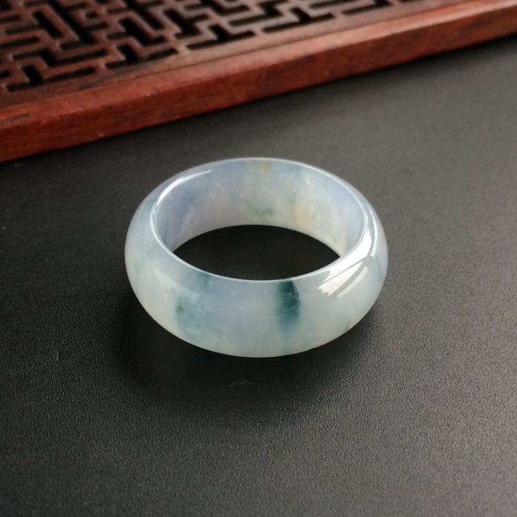 (超值推荐)冰种淡紫罗兰飘花指环