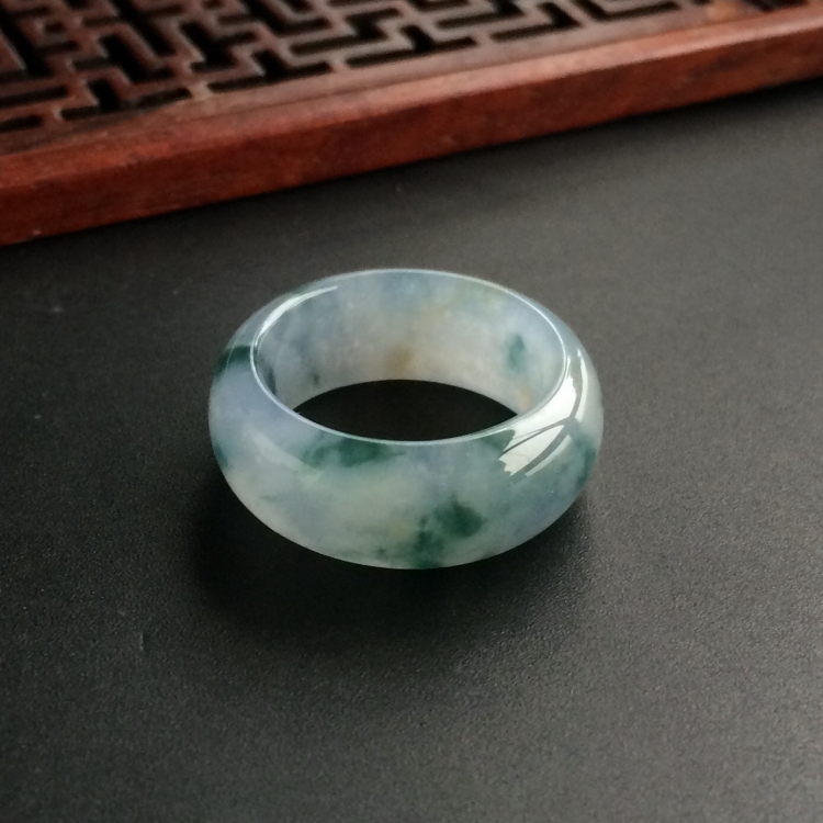 (超值推荐)冰种淡紫罗兰飘花指环