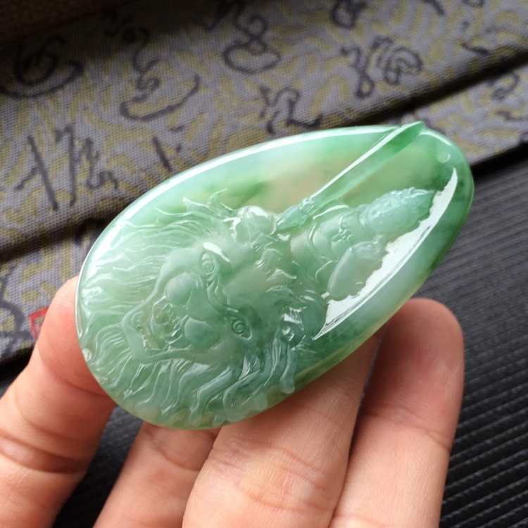 (超值推荐)糯冰种飘花文殊菩萨挂件