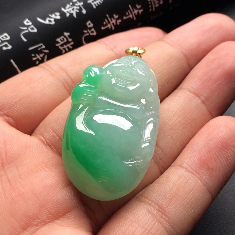 （超值推荐）糯冰种飘翠布袋佛挂件（金扣）