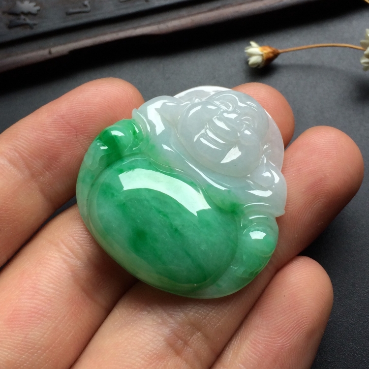 （超值推荐）糯冰种飘翠玉佛挂件