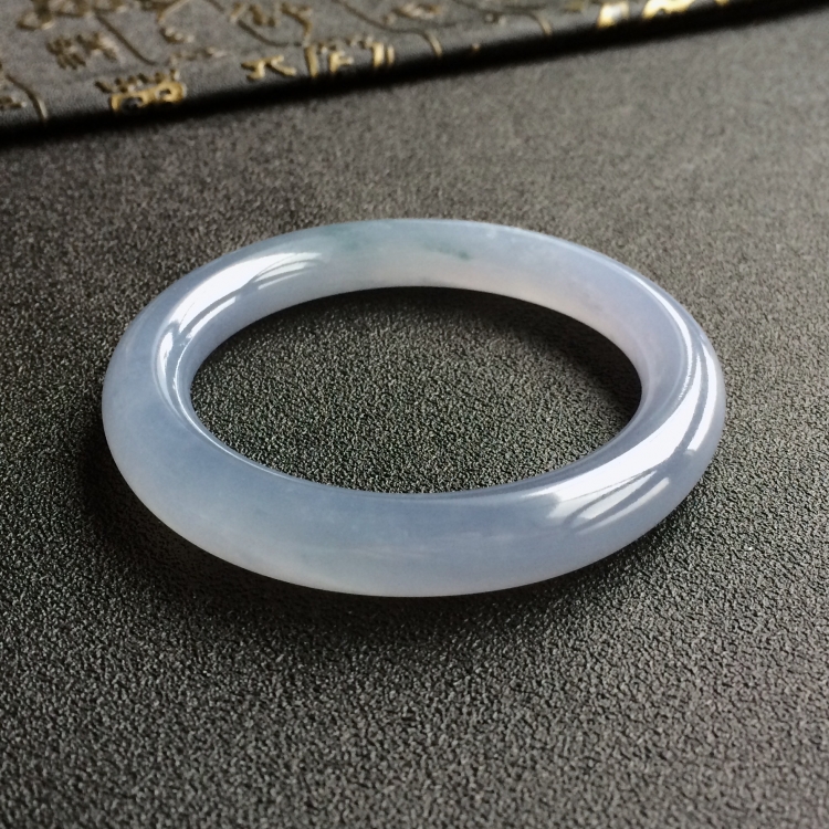 (超值推荐)糯冰种紫罗兰圆条手镯(54.7mm)