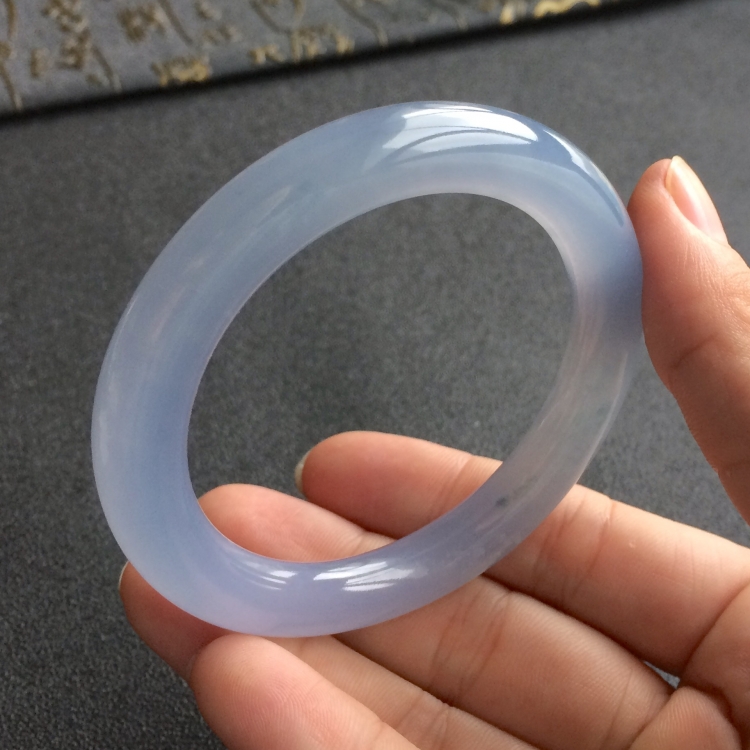 (超值推荐)糯冰种紫罗兰圆条手镯(54.7mm)