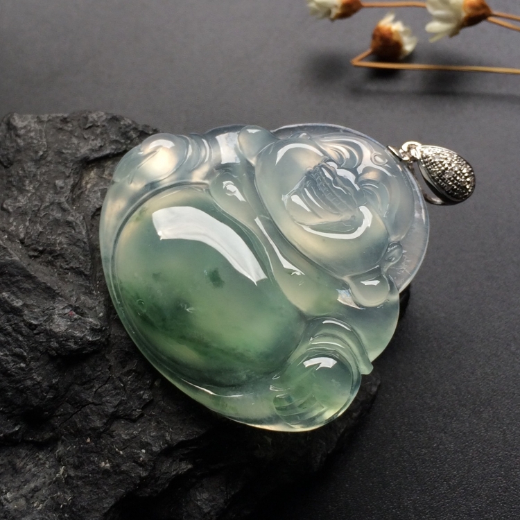 （超值推荐）冰种飘花玉佛挂件（金扣）