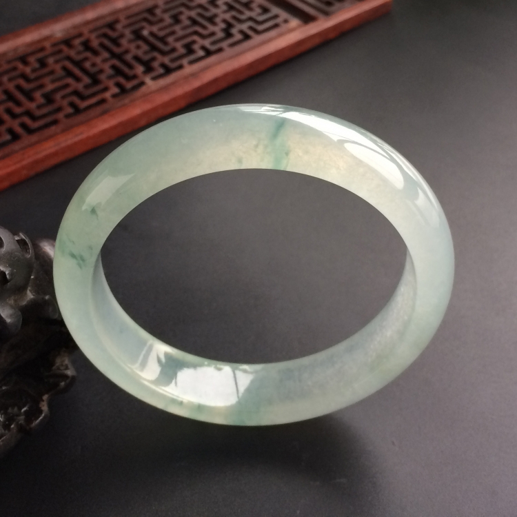 (超值推荐)冰种飘花手镯(54.3mm)