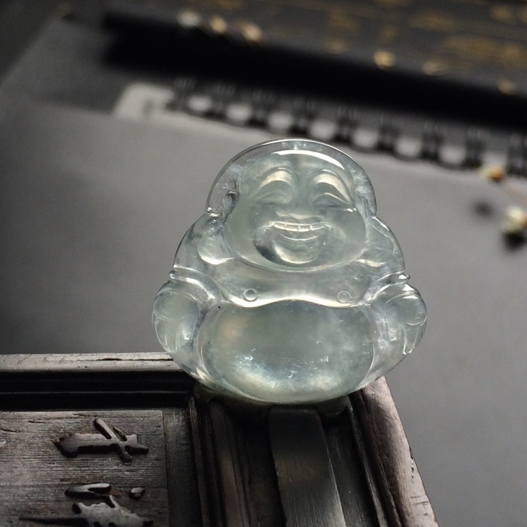 （超值推荐）冰种淡晴水玉佛挂件