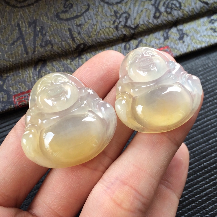 (超值推荐)冰种黄翡玉佛挂件一对走