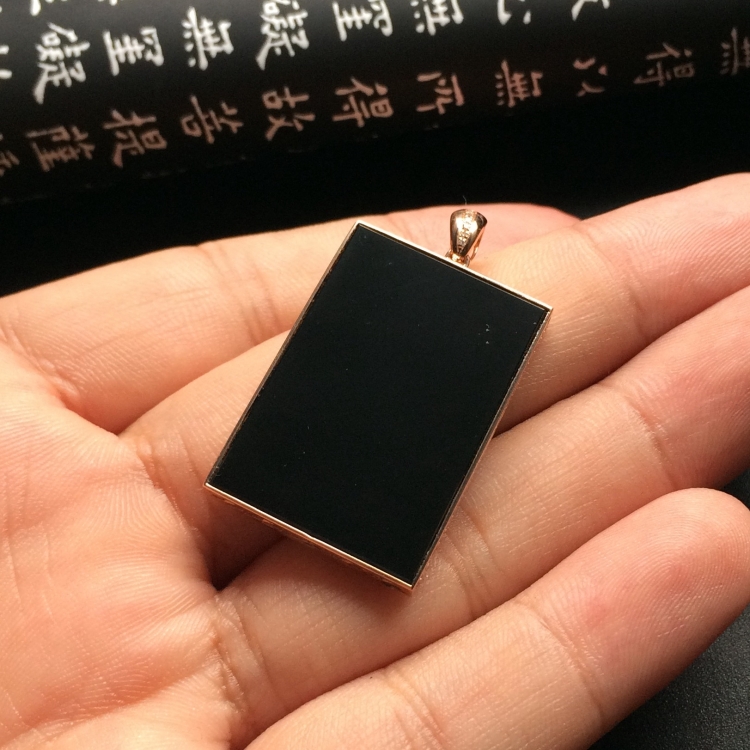 （超值推荐）冰种墨翠镶玫瑰金钻石平安无事牌胸坠