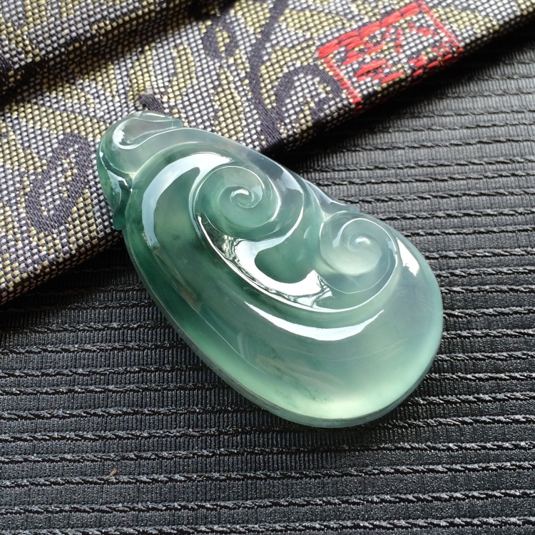 (超值推荐)冰种飘花如意挂件