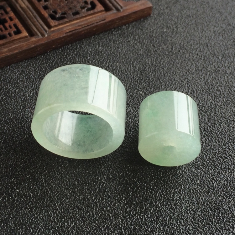 (超值推荐)冰种晴水路路通挂件(一套)