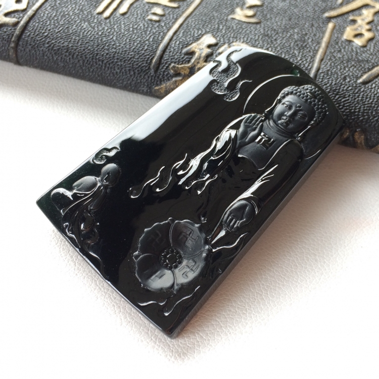 (超值推荐)冰玻种墨翠大日如来挂件