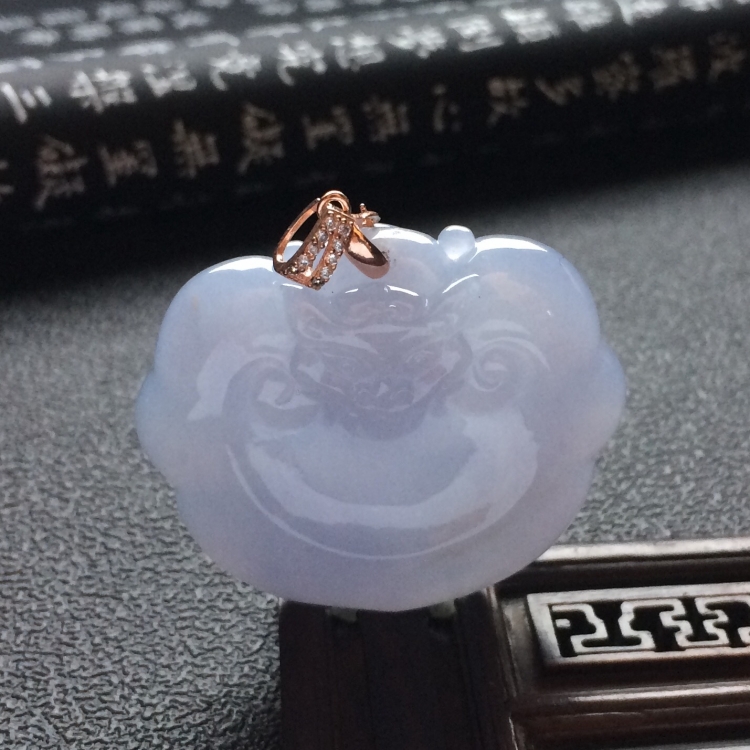（超值推荐）糯冰种紫罗兰如意寿挂件（金扣）