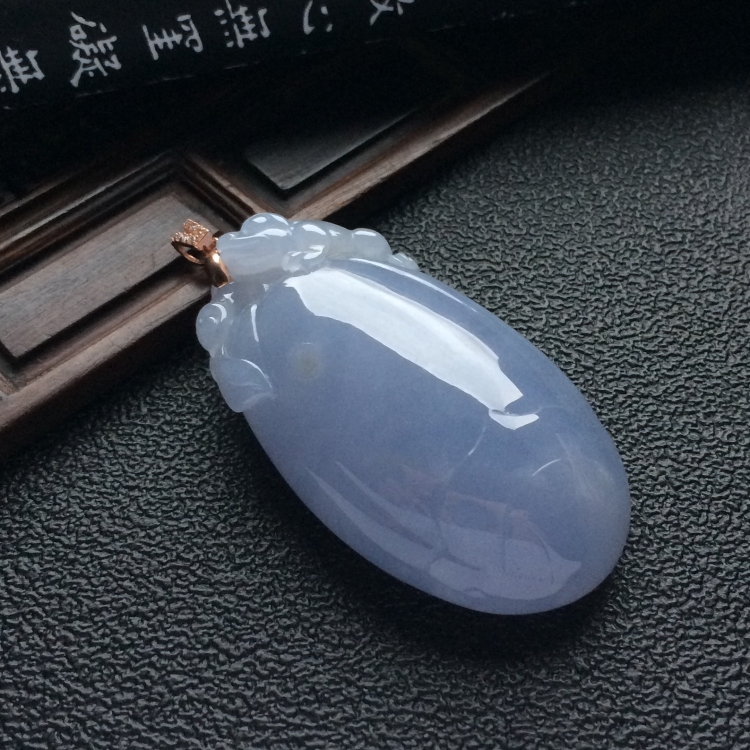 （超值推荐）糯冰种紫罗兰福瓜挂件（金扣）