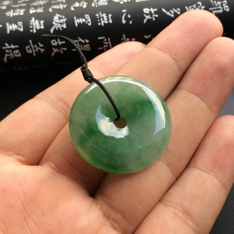 （超值推荐）糯冰种飘翠平安扣挂件