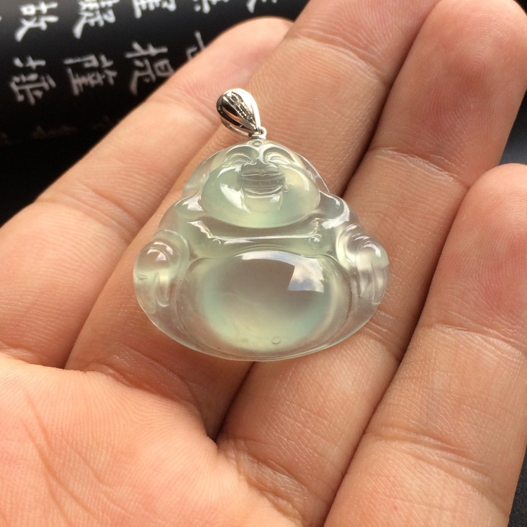 （超值推荐）冰种淡晴水玉佛挂件（金扣）