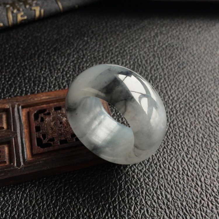 (超值推荐)糯冰种水墨色指环