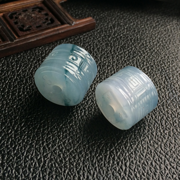 (超值推荐)糯冰种飘花仿古路路通挂件(一对)