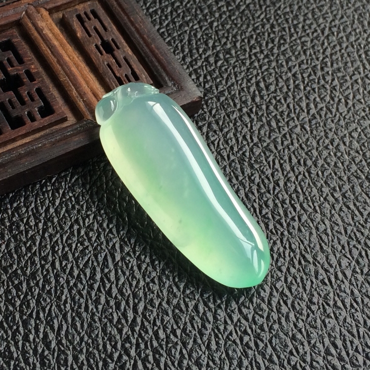 (超值推荐)冰种晴水福瓜挂件