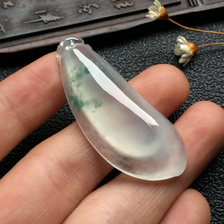 （超值推荐）冰种飘花福瓜挂件